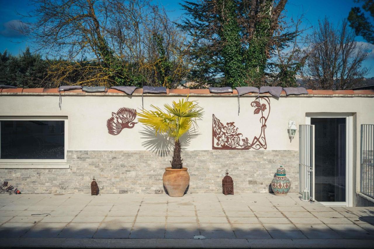 Bastide du Bau Reddoun, chambres d'hôtes, maison d'artiste en Provence Callian (Var) Exterior foto